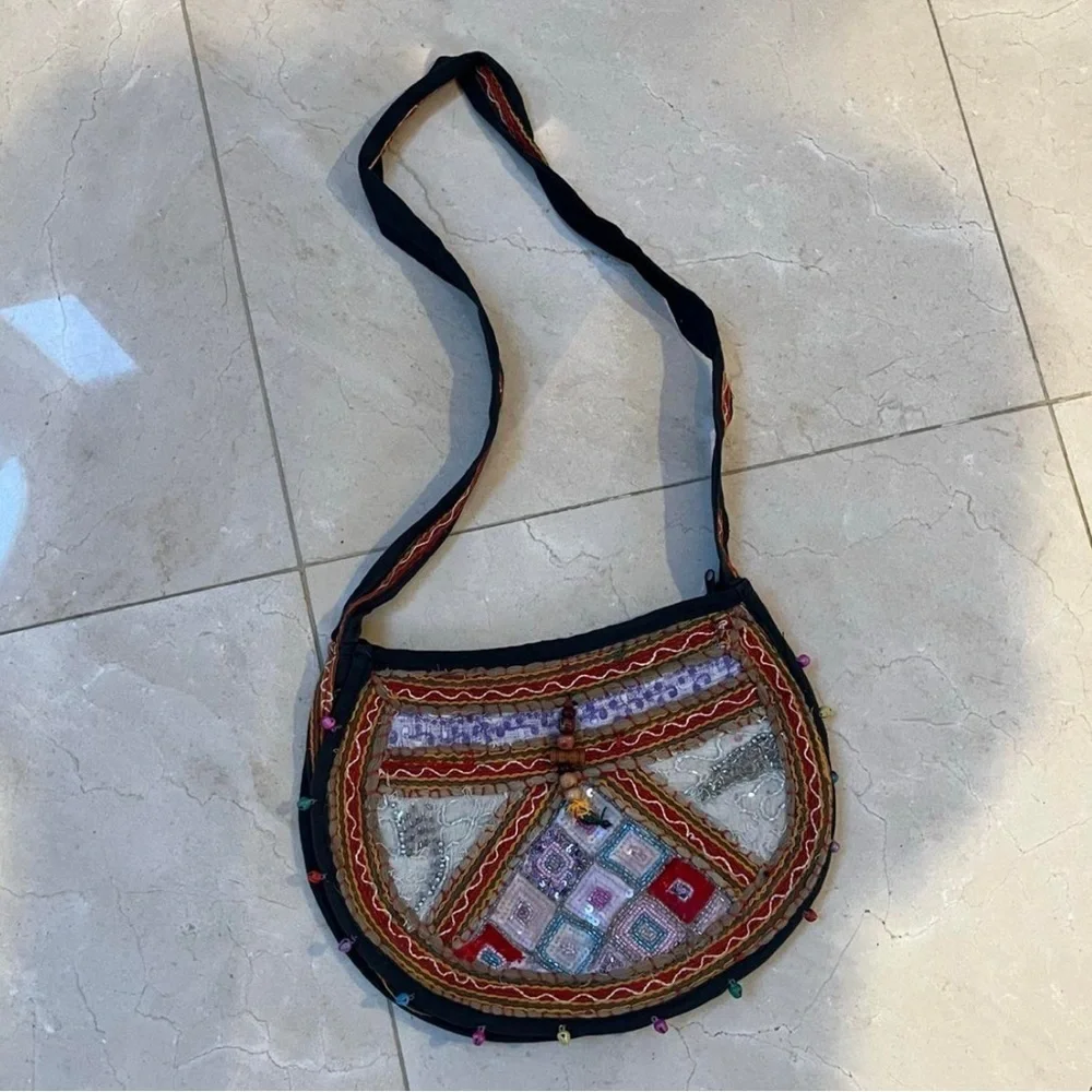 HOBO SEQUINS COLORFUL BELL BAG FABRIC LIGHT WEIGHT